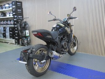 CFMOTO 700CL-X Heritage model 2025 - 5