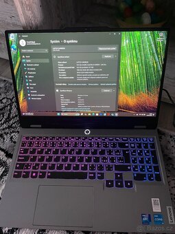 Lenovo LOQ 15IAX9I - 5