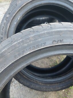 225/45R17 letní pneu - 5