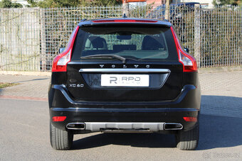 Volvo XC60 2.0 D4 Drive-E / Momentum / Automat / Tažné - 5