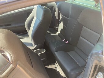 Peugeot 207CC - 5