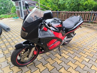 Suzuki RF 600 R - 5