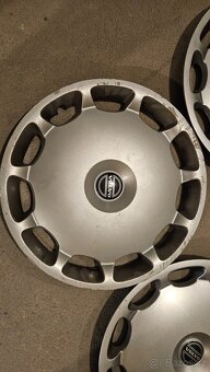 Originální poklice Volvo 16" - 5