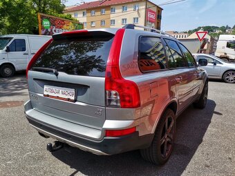 Volvo XC90 2.4 D5 136kw AUT 4x4 7míst - 5