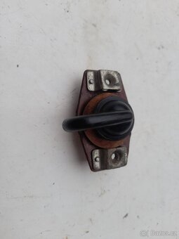 Jawa piony pařez přepínač - 5