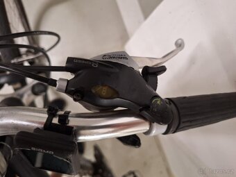 Krosové/trekingové kolo Merida Crossway B500 - 5