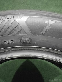 4ks nove letni 215/55/17 goodyear. - 5