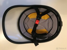 Prodam jezdeckou prilbu na kone kolo motorku - 5