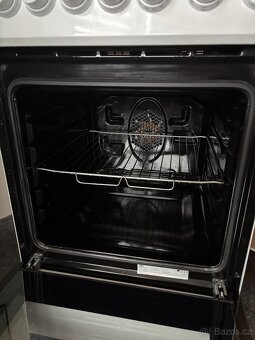 Kombinovaný sporák Beko + 2 plechy - 5