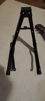 Akustická kytara Fender CD-60 + bohaté příslušenství - 5