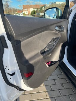 Ford Focus MK3 Facelift 1,5Tdci 70Kw. Hezky stav - 5