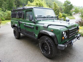Land Rover Defender 2,5 TD5 - 90 kW - 5