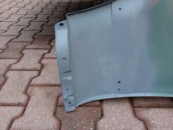 BMW E32 - přední blatníky - 5