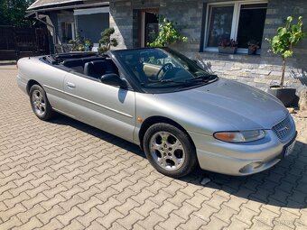 Kabriolet Chrysler 2.5i - automat - 5