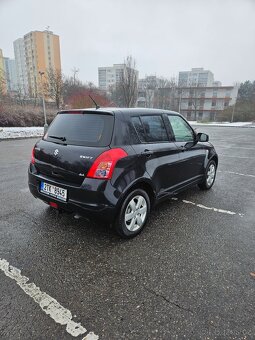 suzuki swift 1,3i 68kw, 4X4, 156tkm, nová STK, TAŽNÉ - 5