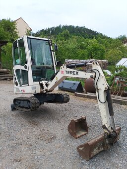 Minibagr Terex TC 16 - 5