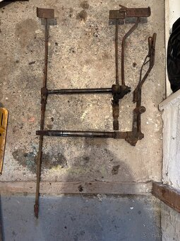 Diely Zetor 25 - 5