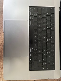 MacBook Pro 16" M1 Pro, 16GB RAM / 1TB SSD – výborný stav - 5