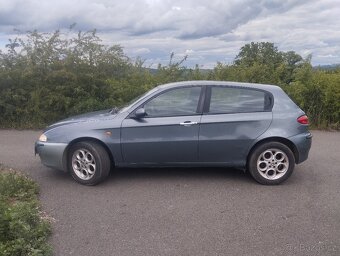 Alfa Romeo 147 1.6 TS - 5
