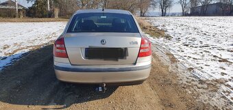 Škoda Octavia II Sedan - 5