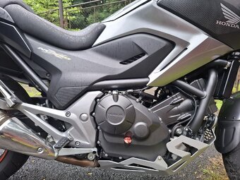 Honda NC 750X - 5