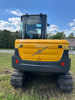 Pásový bagr Volvo ec60c 2012 - 5