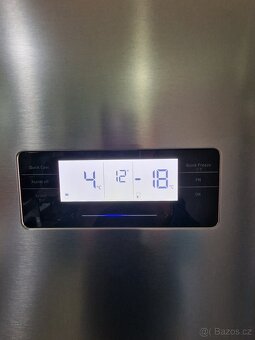 Americká lednička Grundig s vinotekou - 5