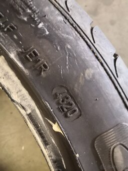 Goodyear Efficientgrip 225/45/18 RFT - 5