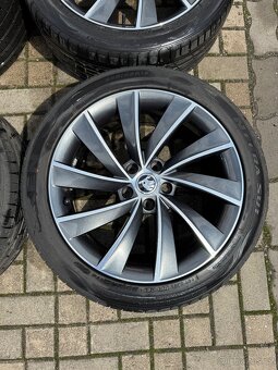ORIGINÁL Alu Škoda PEGASUS R18, 5x112 - TOP STAV, LETNÍ - 5