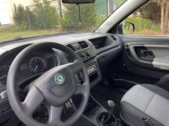 Škoda Fabia - 5