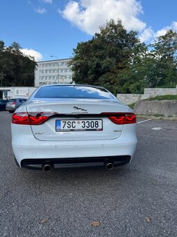 Jaguar R-Sport XF 3.0 Diesel Top Výbava, perfektní stav - 5