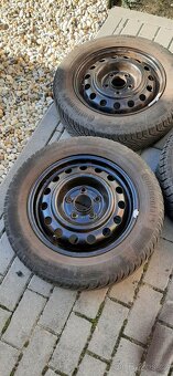 4 x plechové disky + zimní pneumatiky 185/65 R15 88 T - 5