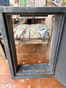 Kovová rozvodnice / rozvaděč / bedna - 5