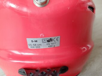 Lyžařská helma UVEX - 5