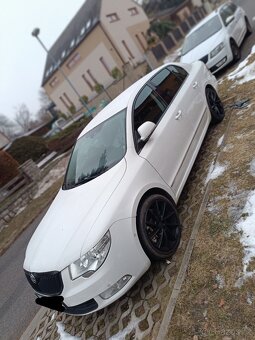 Škoda Superb 2009 3.6 FSI - 5