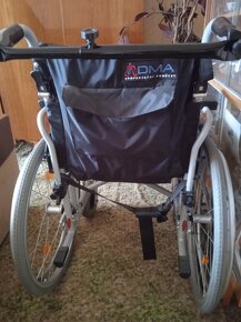 Invalidní vozík - skládací - 5