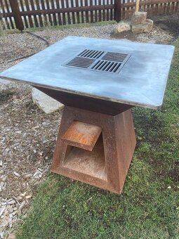 Corten Gril s nerezovou deskou - 5