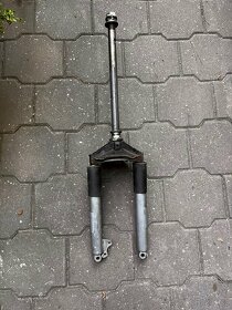 Skútr Peugeot Speedake přední vidlice - 5