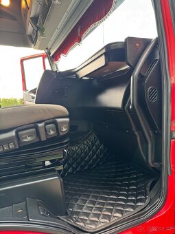 Iveco tahač euro 6 - 5