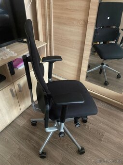 Profesionální kancelářské křeslo Steelcase Please - 5