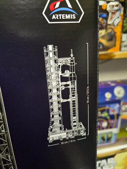 LEGO® Icons 10341 NASA Artemis Space Launch System - 5
