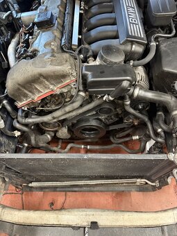 BMW E60 530XI - 5