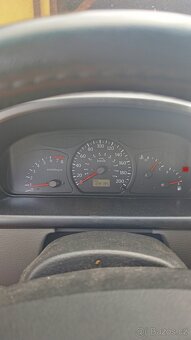 Kia Rio 1.5 benzín 2001 - 5