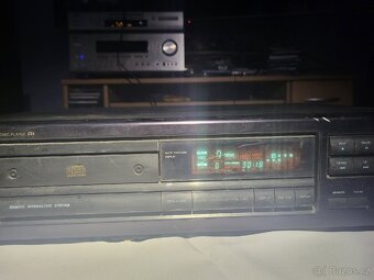 Onkyo Onkyo Compact Disc Player RI - 5