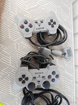 Playstation 1 první verze - 5