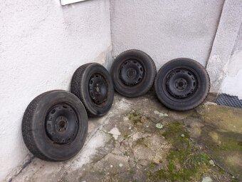 Pneu s disky 165/70 - R14 - 5