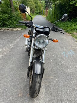 Ducati Monster 750 - 5