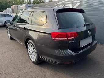 Volkswagen Passat 2,0 (2018) - 5