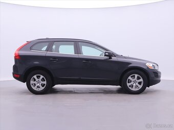 Volvo XC60 2,0 D4 120kW DrivE Momentum (2010) - 5