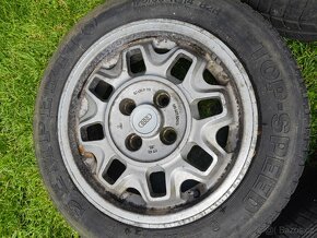 3 kusy alu kol Audi VW r14 4x100 811601025B - 5